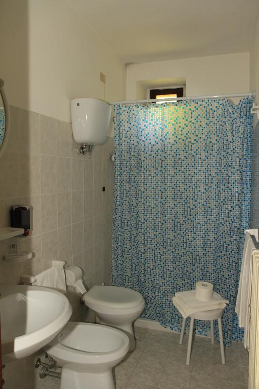 Hotel La Quiete Assisi Zimmer foto