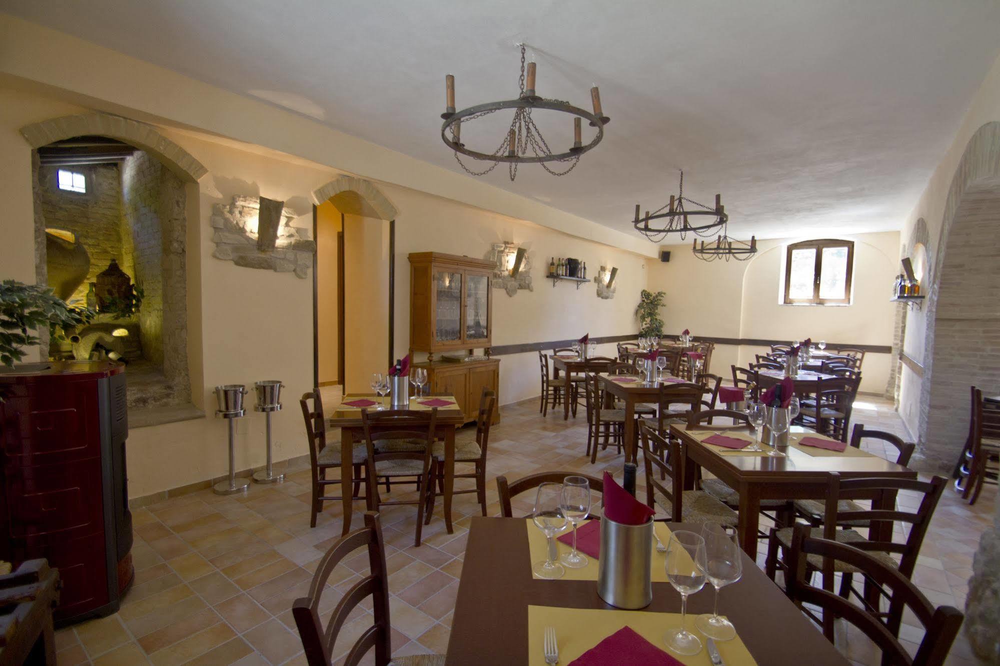 Hotel La Quiete Assisi Exterior foto